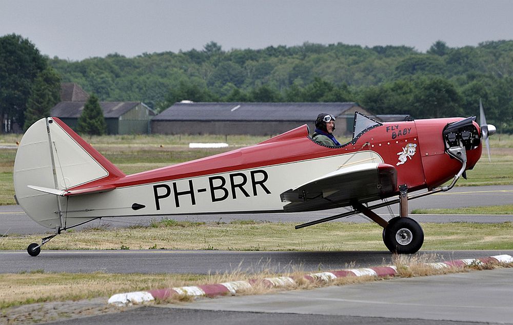 rcplock.pl/robloz/Fly_Baby/2.jpg