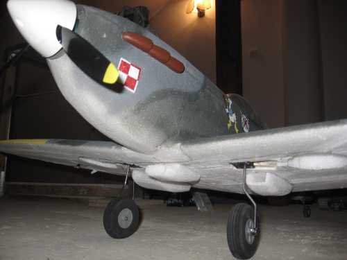 rcplock.pl/robloz/spitfire/21.jpg